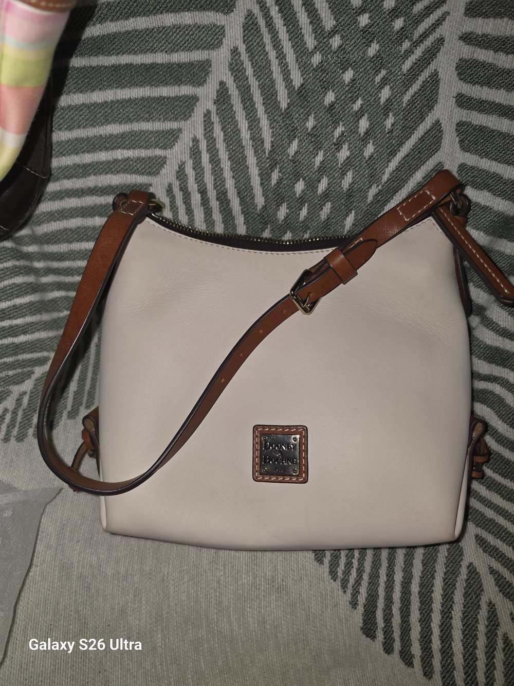 Dooney & Bourke Cream Crossbody with Brown Trim - Picture 12 of 12